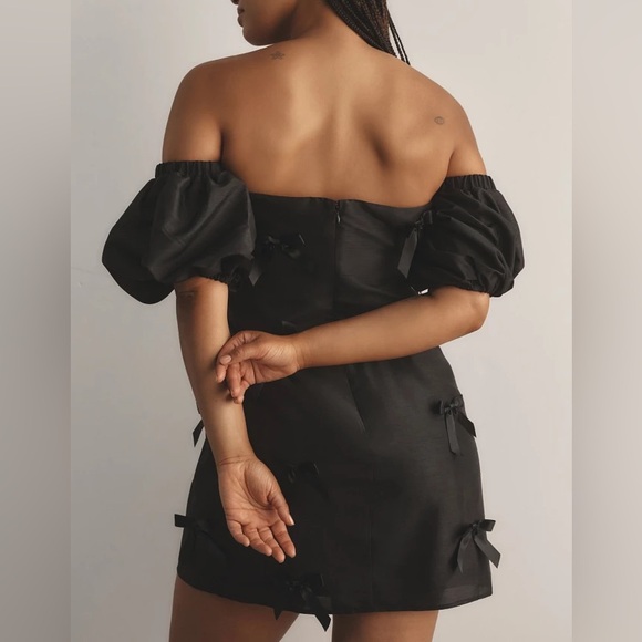 Anthropologie Hutch Off-The-Shoulder Bow Puff Sleeve Mini Dress - Picture 2 of 11